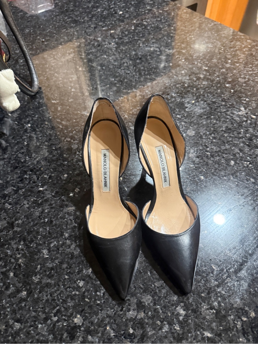 Manolo Blahnik Black Leather Pointed D'Orsay Pumps - Picture 2 of 6